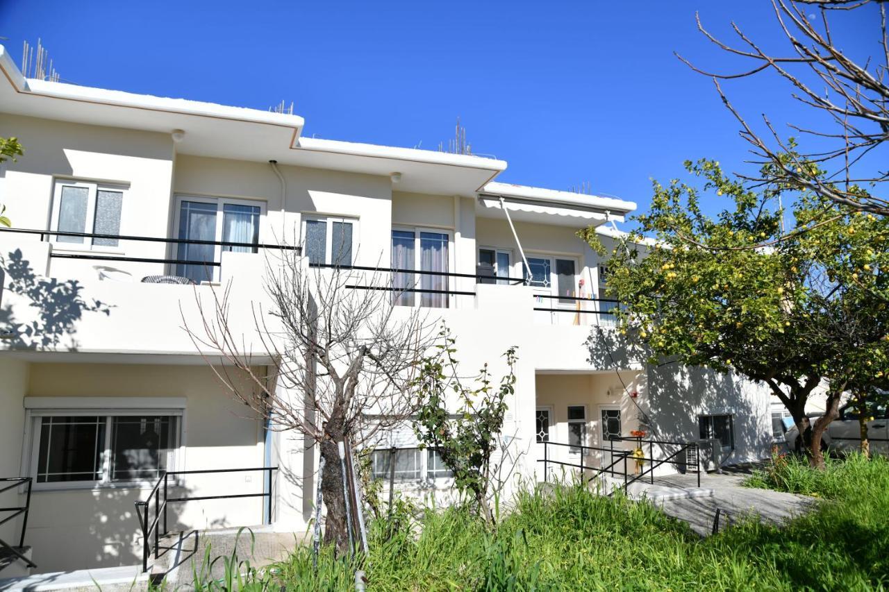 Iskas Apartment