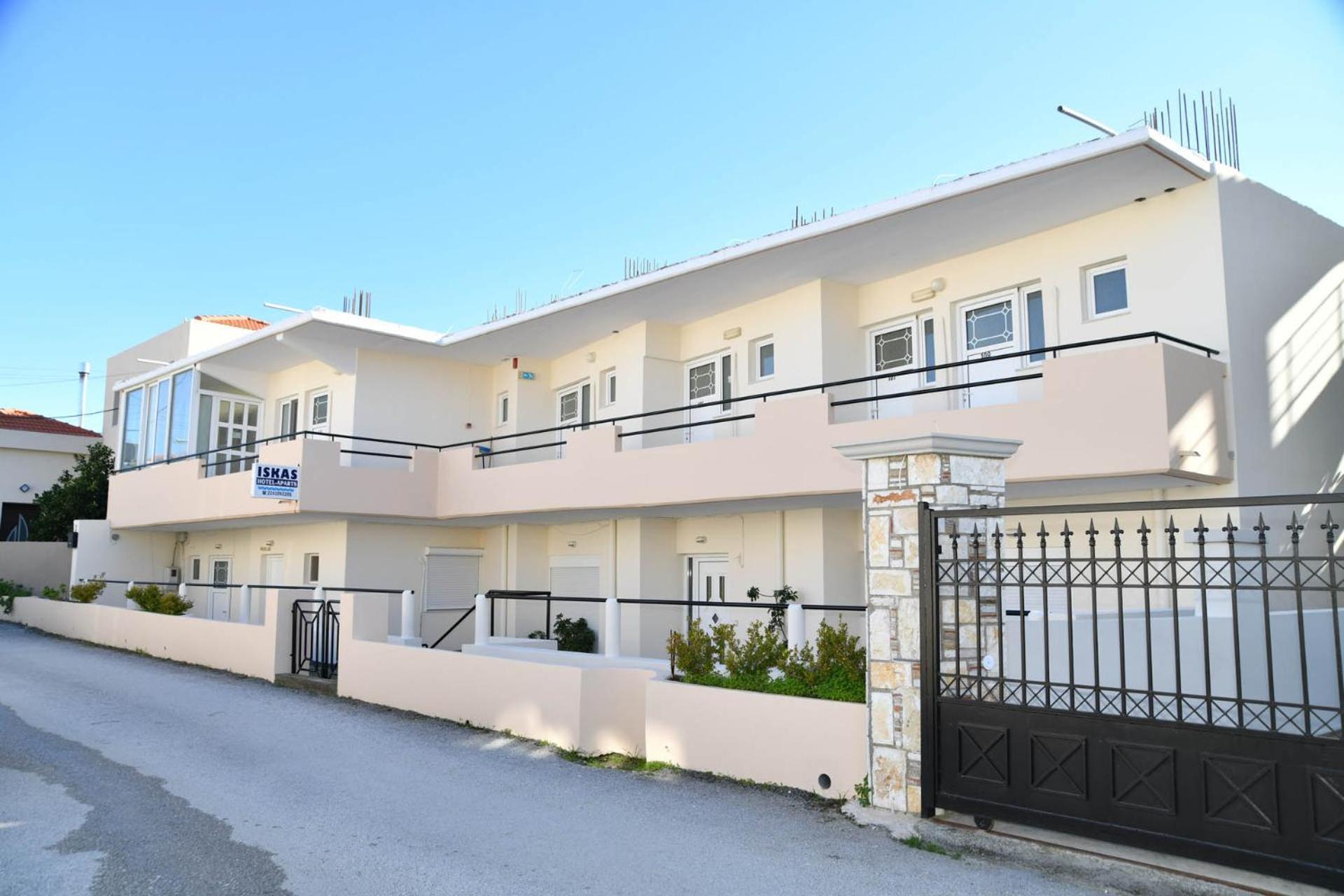 Iskas Apartment