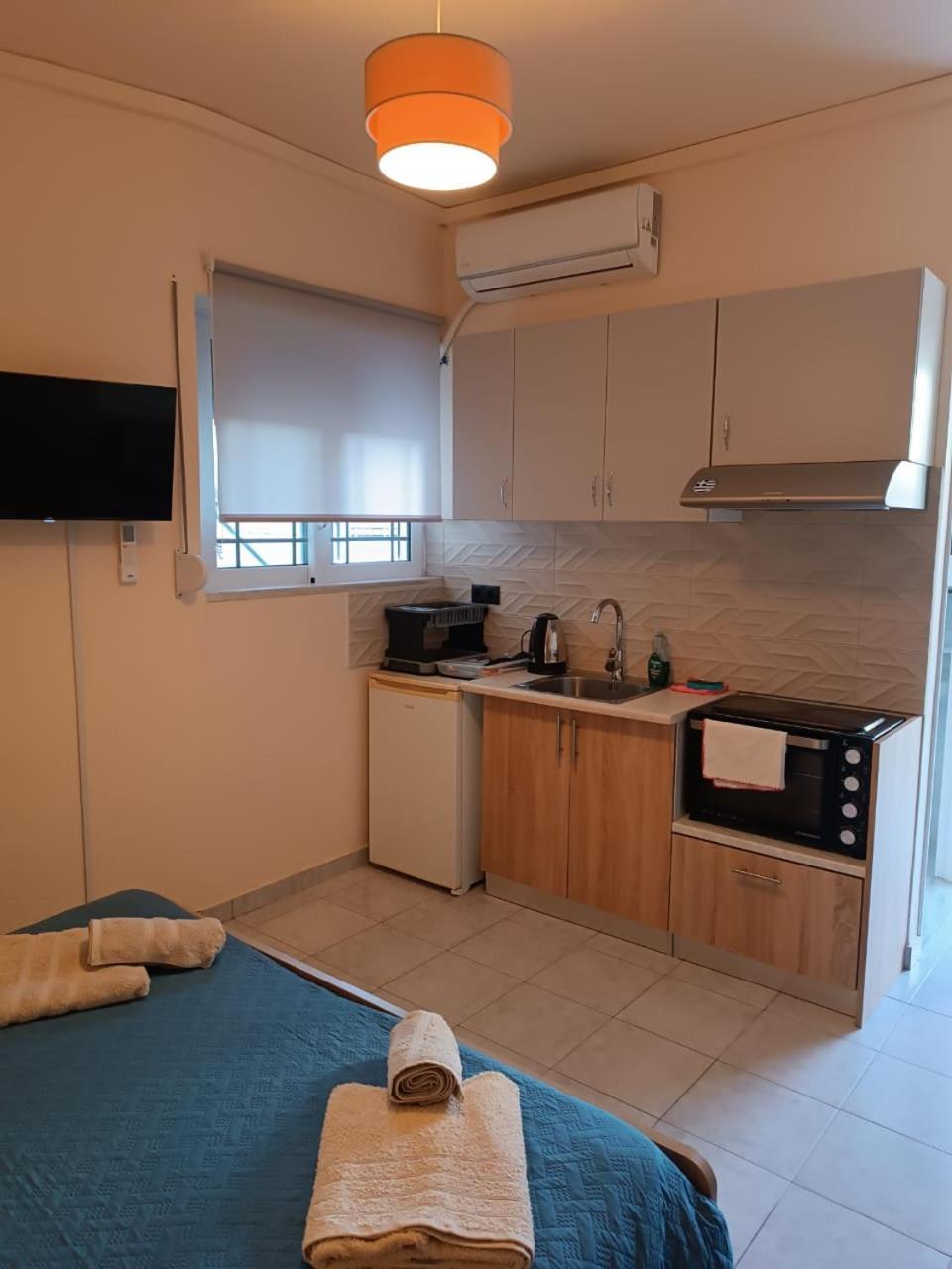 Iskas Apartment *